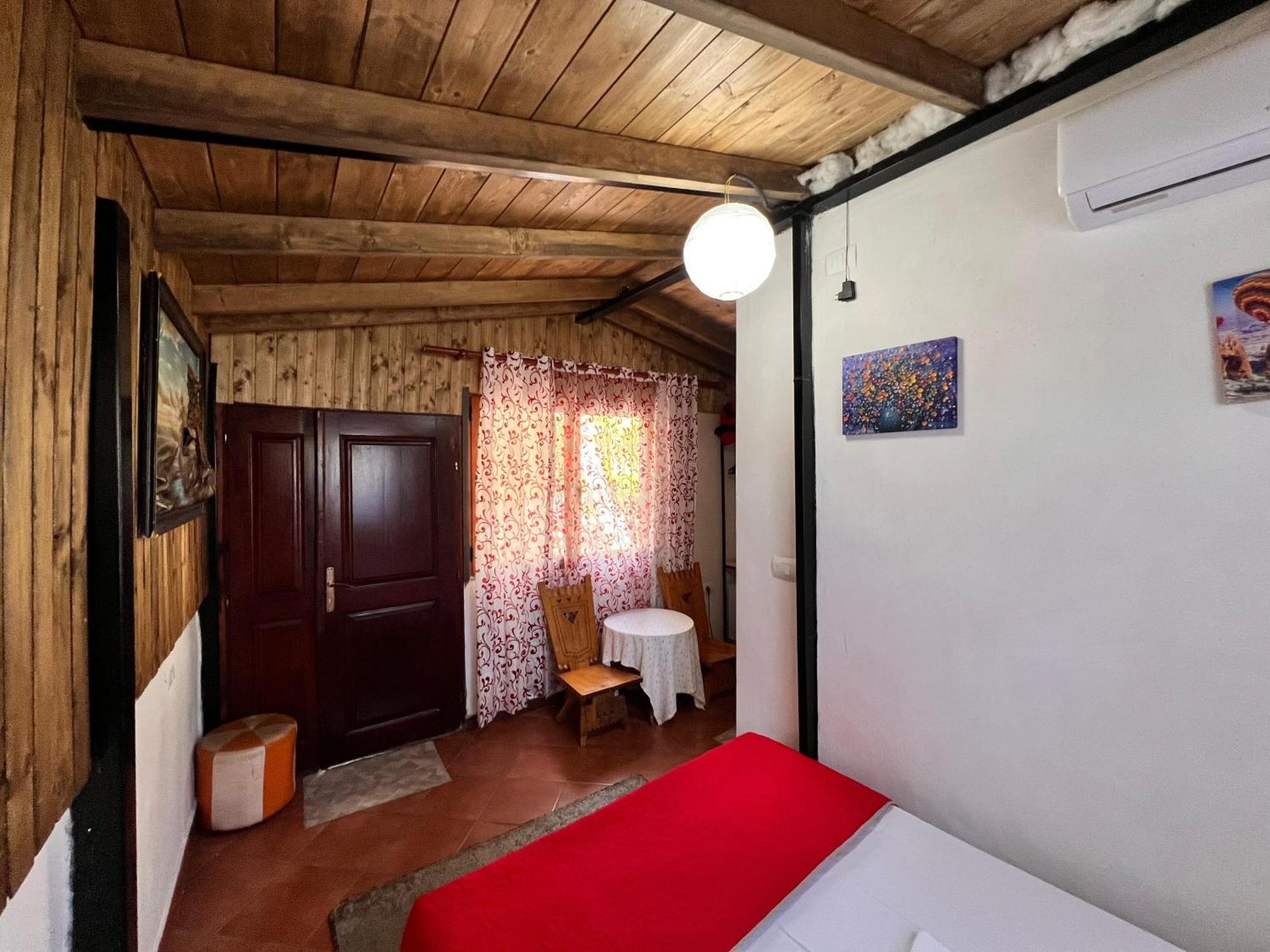 Rooms Nesti Inside Of Castle Kruje Bagian luar foto